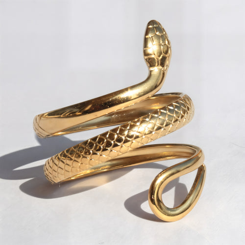 Wąż złoty pierścionek ze stali chirurgicznej – regulowany, modny i stylowy